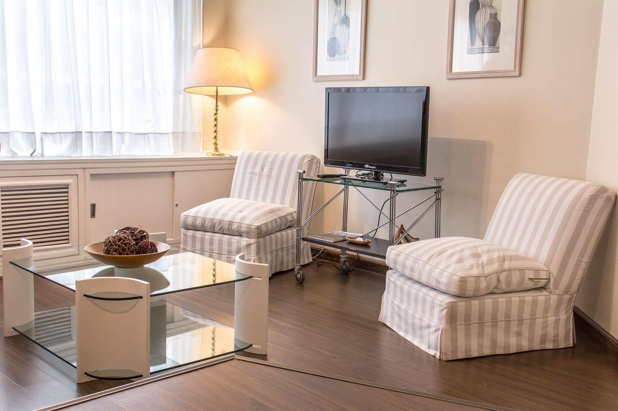 Apartamentos Rent In Buenos Aires Bagian luar foto